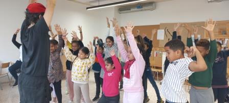 Introduïm la campanya COMunitats a l'aula